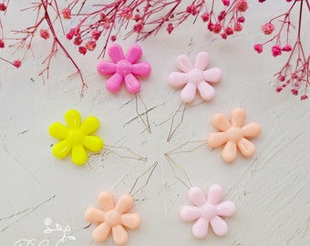 Flower Embroidery Needle Threader: Sewing Machine Insertion Tool