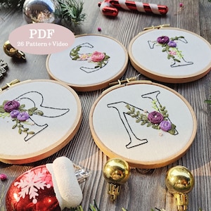 Adornos bordados personalizados con el alfabeto, adornos para árbol de Navidad con iniciales bordadas personalizadas, tutorial de patrones en PDF para bordado a mano con letras