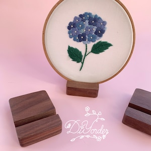 Embroidery Display-Embroidery Hoop Stand-Wood Hoop Stand-Display Stand for Embroidery Hoop Art-Hoop Art Display-Embroidery Hoop Prop-stander