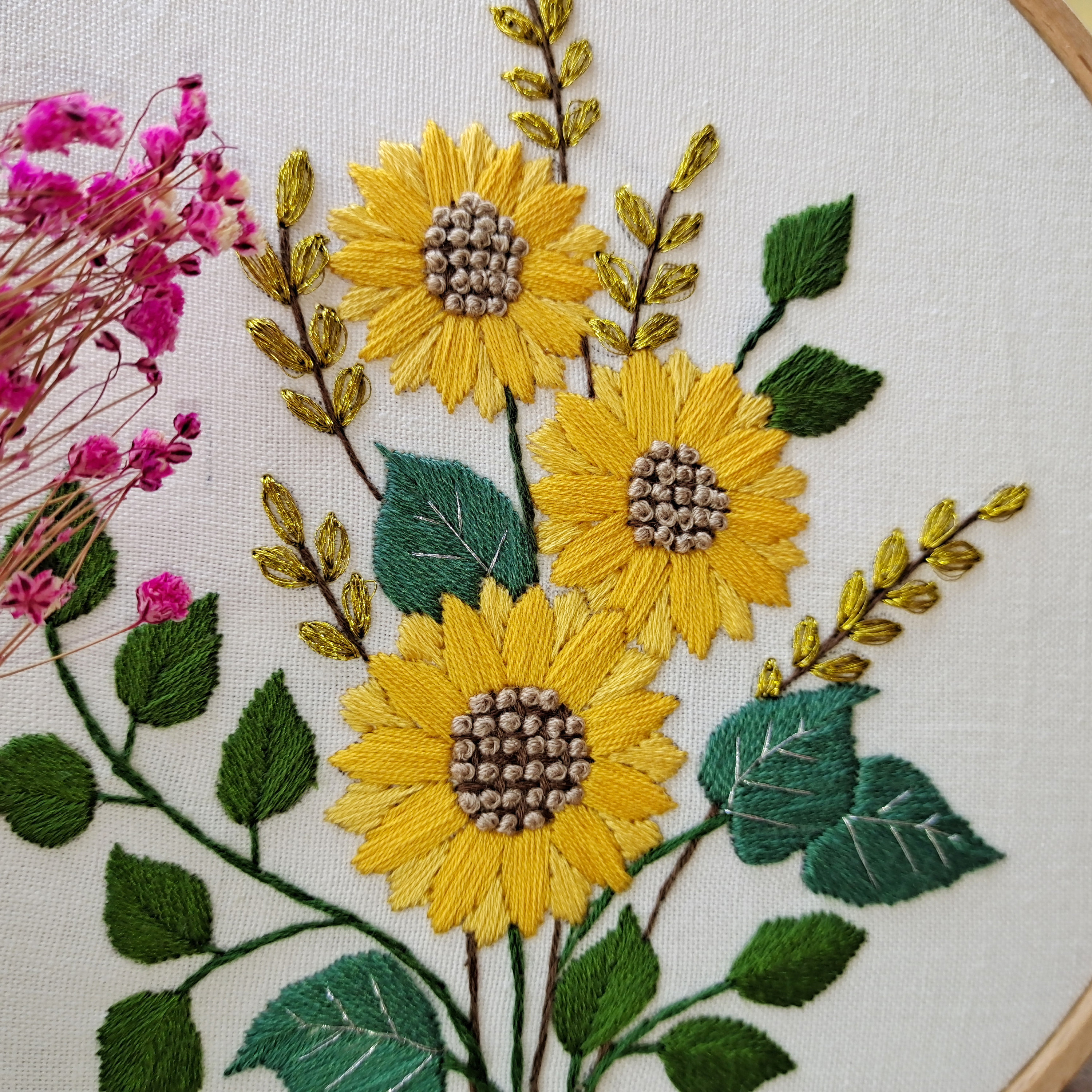 Blingpainting Floral Embroidery Kit for Beginners,Plant Pattern Sunflower  Cross Stitch Kits Set , Including Stamped Embroidery Cloth with Embroidery  Hoops, Color Threads and Tools 