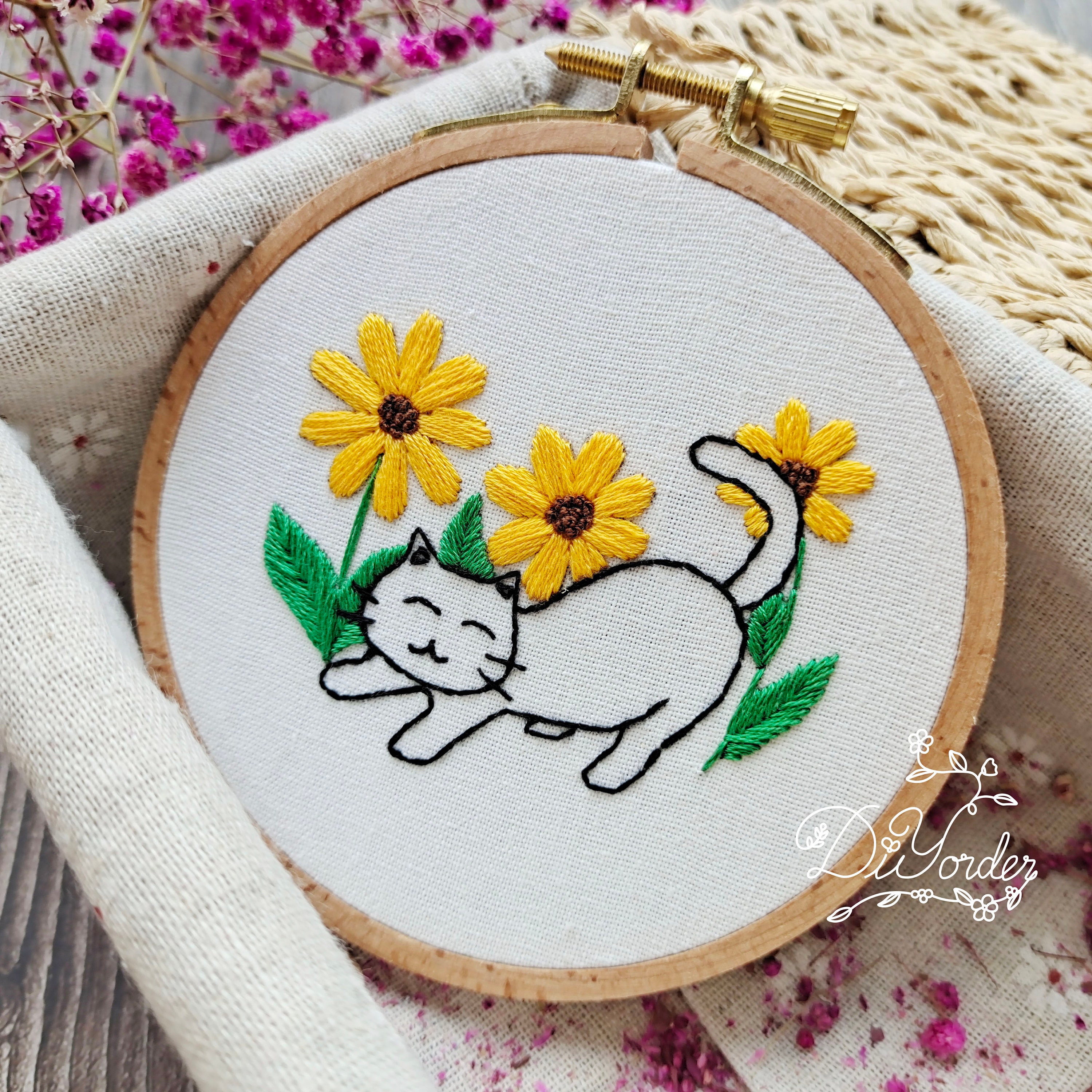 Floral cat embroidery kit — Handstitched Studio