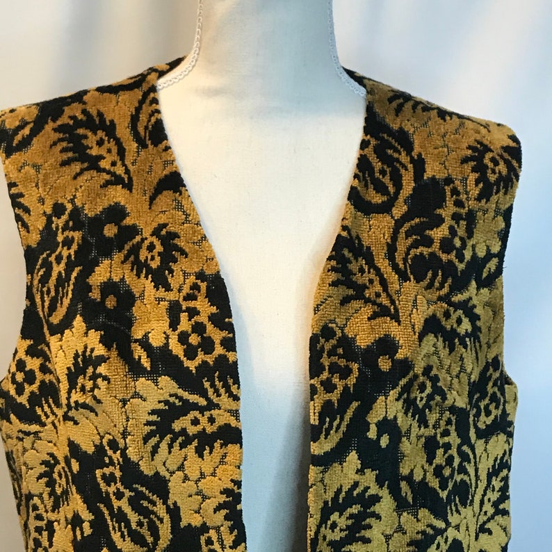 Vintage 70s Tapestry Brocade Carpet Vest Womens ML Boho Hippie Jacket