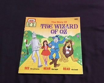 Vintage Walt Disney’s The Story of The Wizard Of Oz Storybook (no tape)