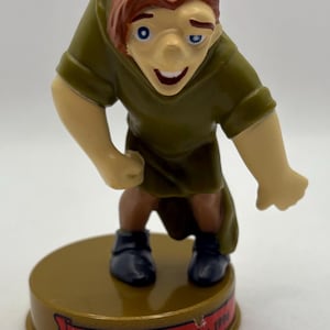 Vintage McDonald&#39;s 100 Years Of Magic Quasimodo Hunchback Of Notre Dame Happy Meal Toy