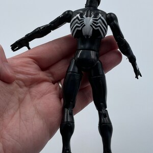 Vintage Marvel Legends Venom Actionfigur 2001 Spider-Man bild 5