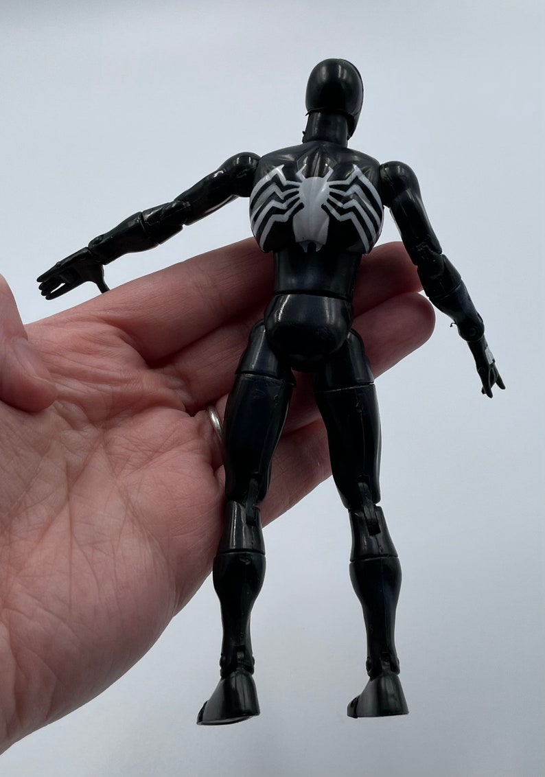 Vintage Marvel Legends Venom Actionfigur 2001 Spider-Man bild 5