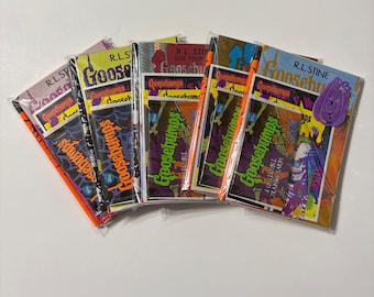 Vintage 90’s Goosebumps Halloween Mystery Pack