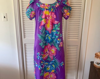 Grandma Muumuu - Etsy