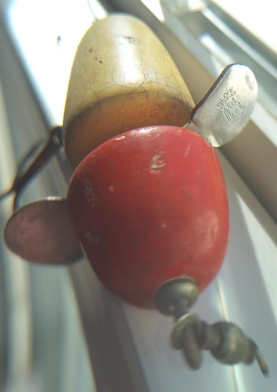 ルアー・フライ PFLUEGER GLOBE Vintage Pflueger Globe Wooden Floating Spinner Lure - Etsy
