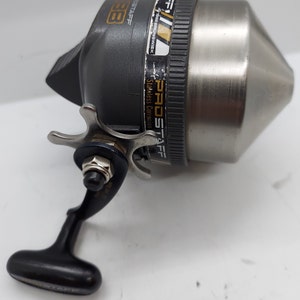 ZEBCO PRO STAFF 888 Spin Casting Reel