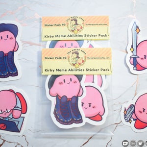Pu&ograve; includere: Un pacchetto di adesivi con vari personaggi di Kirby della serie di videogiochi. Gli adesivi raffigurano Kirby con diverse abilit&agrave;, tra cui una spada, una pistola e un paio di stivali. Il pacchetto di adesivi &egrave; etichettato "Kirby Meme Abilities Sticker Pack #3".