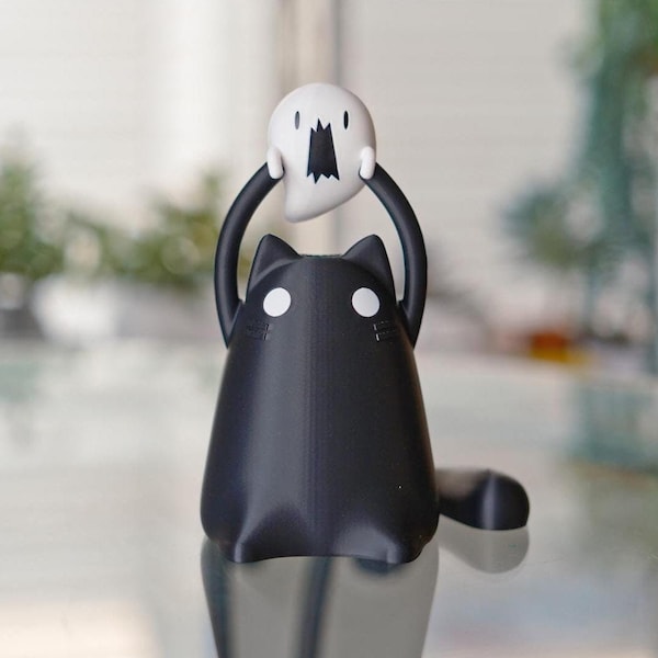 Mollige Katze, die Geist-Lampe hält: Halloween-LED-Nachtlicht
