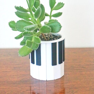 Piano Keys Planter / Pen Pencil Holder Pianist Succulent Planter Orchestra Gift for Pianist Musician Gift Music Desk Decor Minimalist image 3