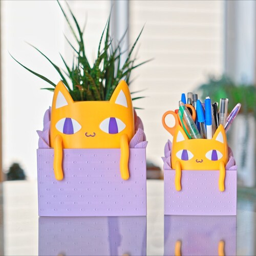 Omori Big Yellow Cat Planter, Neighbor's Room Plant Pot, Kitty Candy Holder, 3D Printed Office Desk Decor, Cute Kawaii Pet Gamer Gift