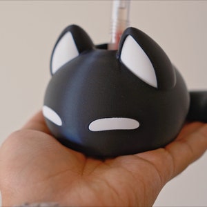 Omori MEWO-pennenhouder: 3D-geprinte Spooky Kitty-bureauopberger afbeelding 5