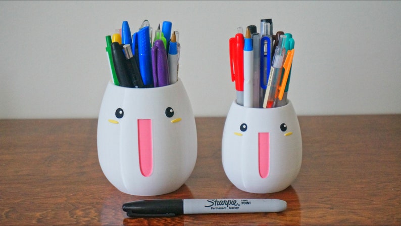 Kawaii Big Smile Planter: 3D Printed Anime Desk Decor image 2
