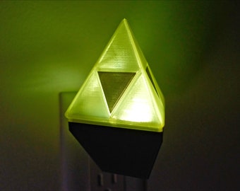 Triforce LED Night Light: Legend of Zelda Gamer Gift