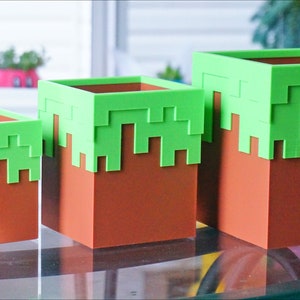 Minecraft Dirt Block Planter / Pen Pencil Holder, Mojang Grass Block Plant Pot, Pixel Succulent Planter Office Desk Decor, Gamer Gift image 8