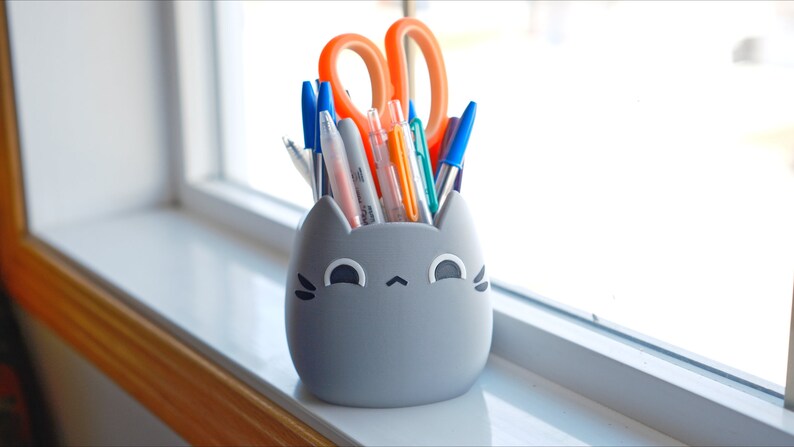 Suspicious Cat Planter: Kawaii Pen & Pencil Holder, Succulent Pot image 4