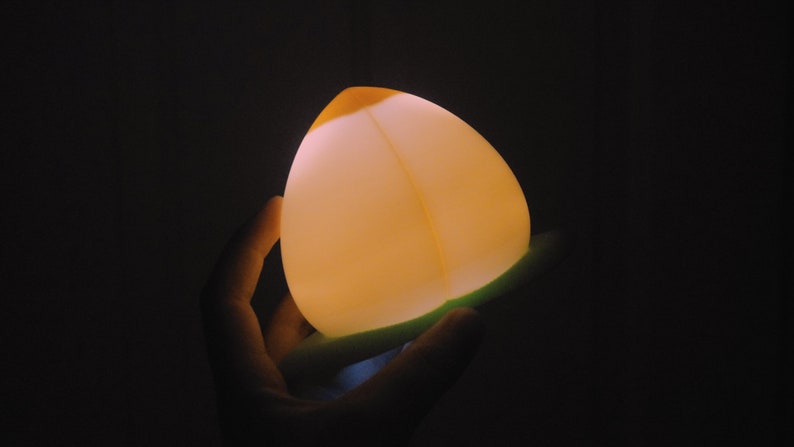 Peach Night Light: 3D Printed Fruit LED Desk Lamp image 3