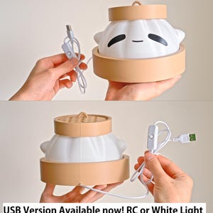 Puede incluir: Una luz nocturna blanca con forma de bollo al vapor con una cara linda. La luz nocturna se conecta con un cable USB y tiene un interruptor en el cable.  &iexcl;Versi&oacute;n USB disponible ahora! RC o luz blanca