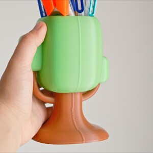 Smiling Tree Pen Holder or Plant Pot image 9