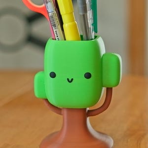 Smiling Tree Pen Holder or Plant Pot image 4