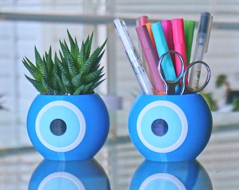 Evil Eye Amulet Succulent Planter, Decorative Eyeball Planter Pot, Office Desk Organizer