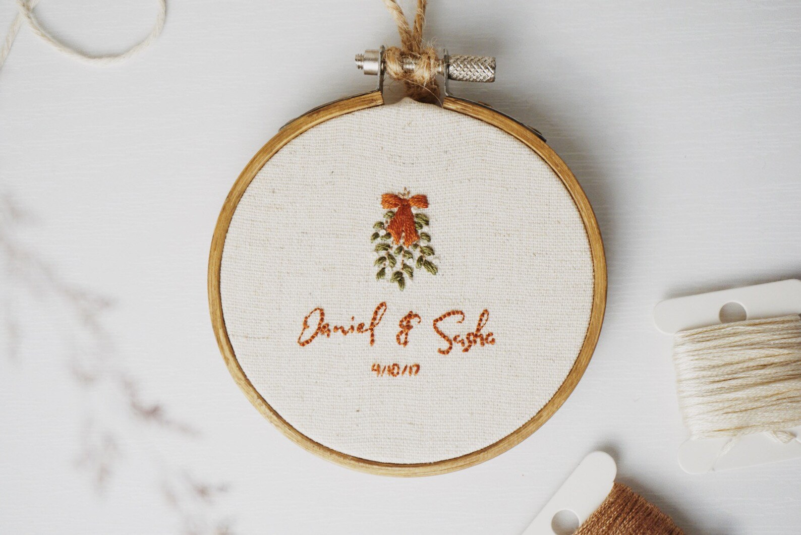 Mistletoe Embroidery Pattern, Personalized Christmas Ornament ...