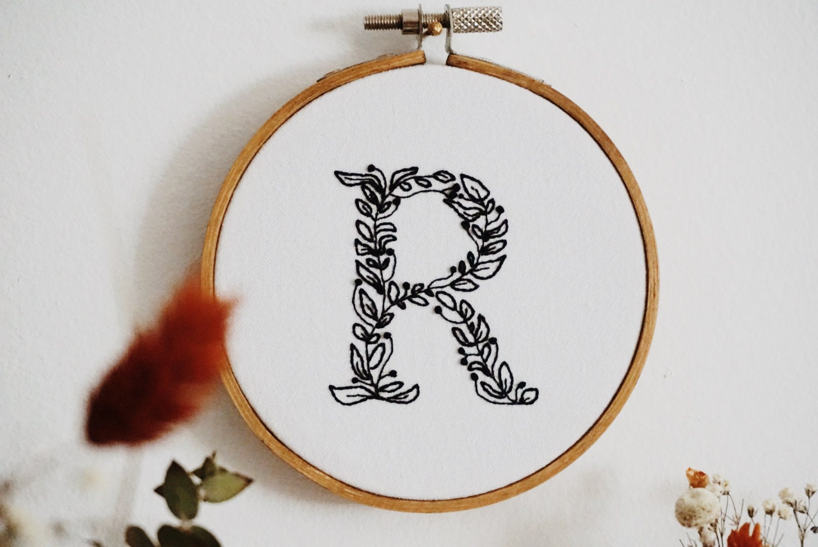 Letter R Embroidery PDF Pattern R Initial Hand Embroidery | Etsy