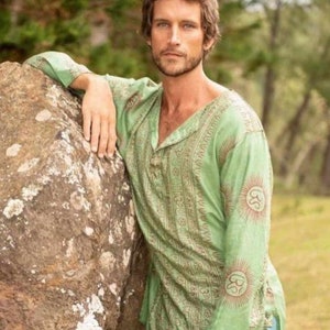 Men&#39;s Long Sleeve Aum Shirt