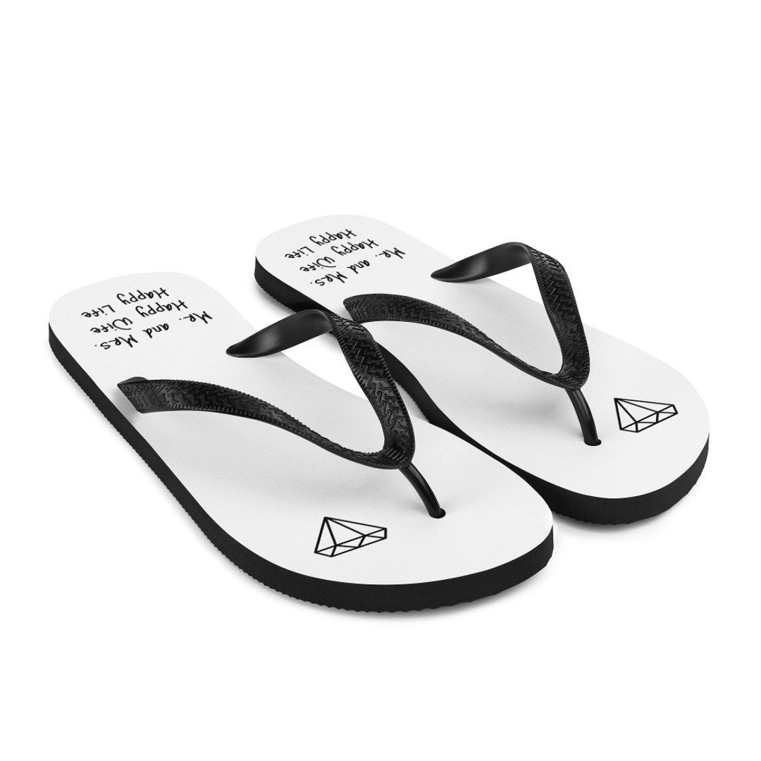 Mr. and Mrs. Happy Wife Happy Life Destination Flip-flops - Etsy