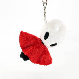 Hornet Hollow Knight Silksong Plush Keychain, Soft Handmade Bag Charm immagine 1