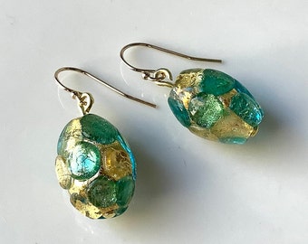 Oval shaped Murano glass earrings, green and gold Venetian bead earrings, drop earring, gold foil earring, green earrings, unusual bead