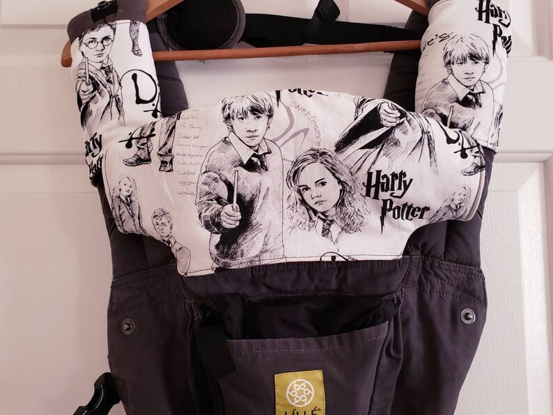 Harry Potter reversible Suckpads+Lillebaby Bib set