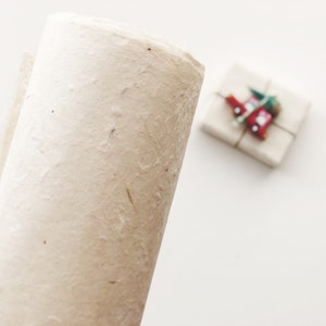 Nepalese handmade paper (2 sheets) | Natural beige | Gift wrapping, Scrapbooking, Paper Craft, eco-friendly, deckled edges, acid-free