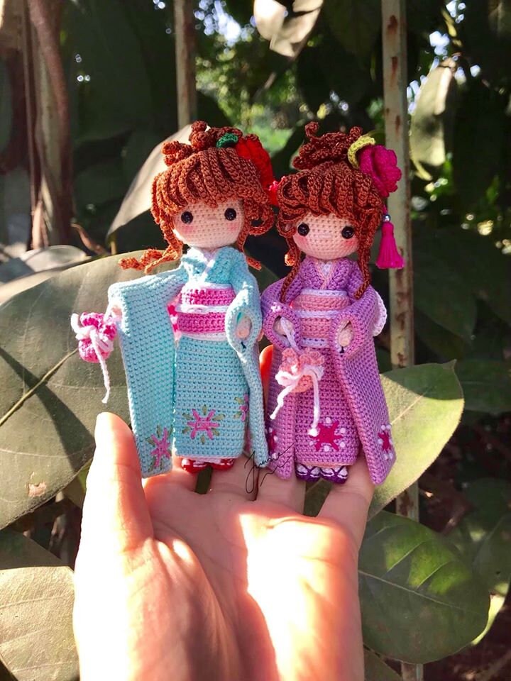【アケミ】籠バッグ＆ちび子ドール Amigurumi Japanese Kimono Vintage Girl, Crochet Kimono Doll