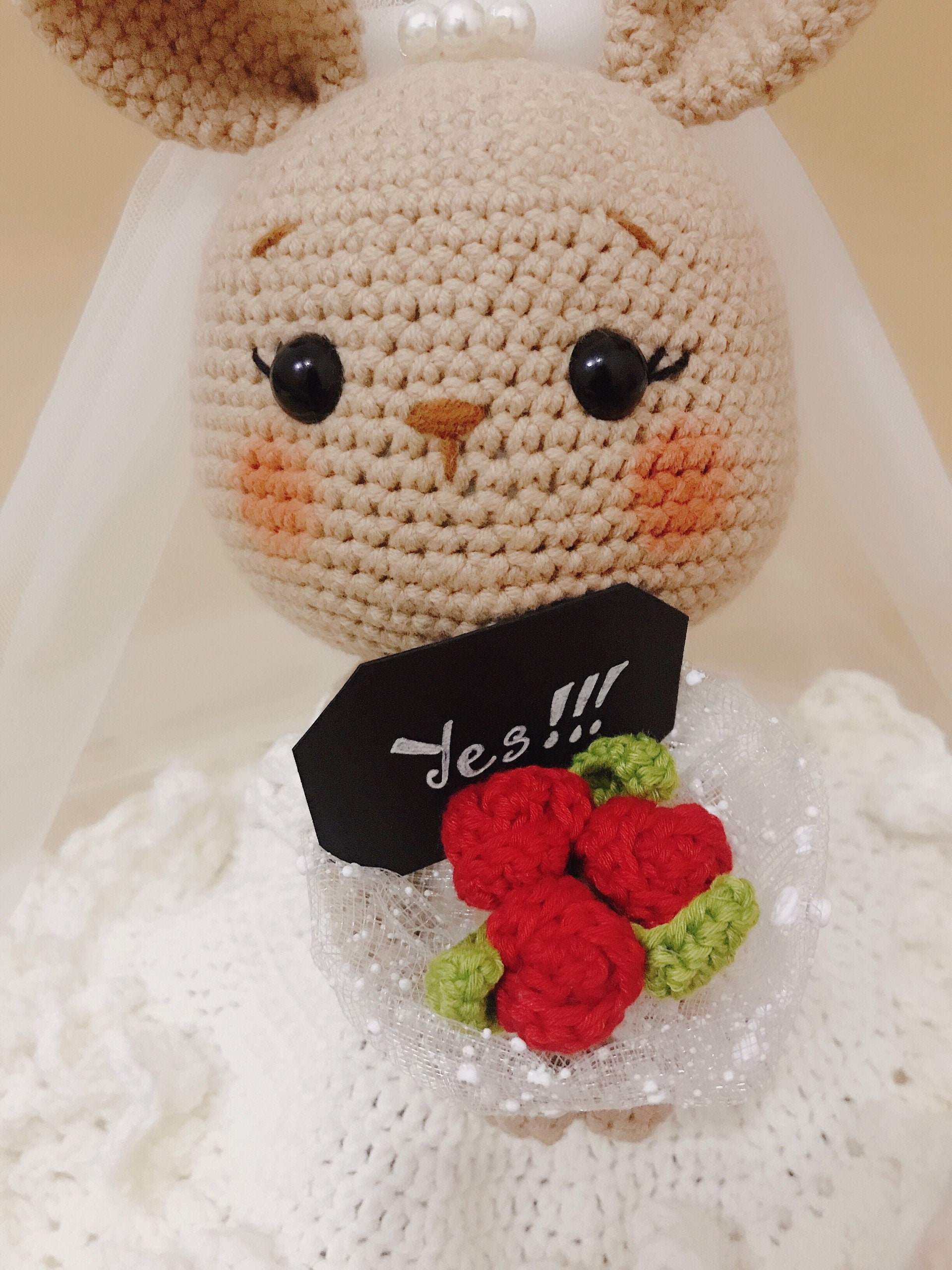 ドレスの女の子うさぎ　カップル　あみぐるみ　2人セット　手編み　ハンドメイド ドレスの女の子うさぎ カップル あみぐるみ 2人セット 手編み