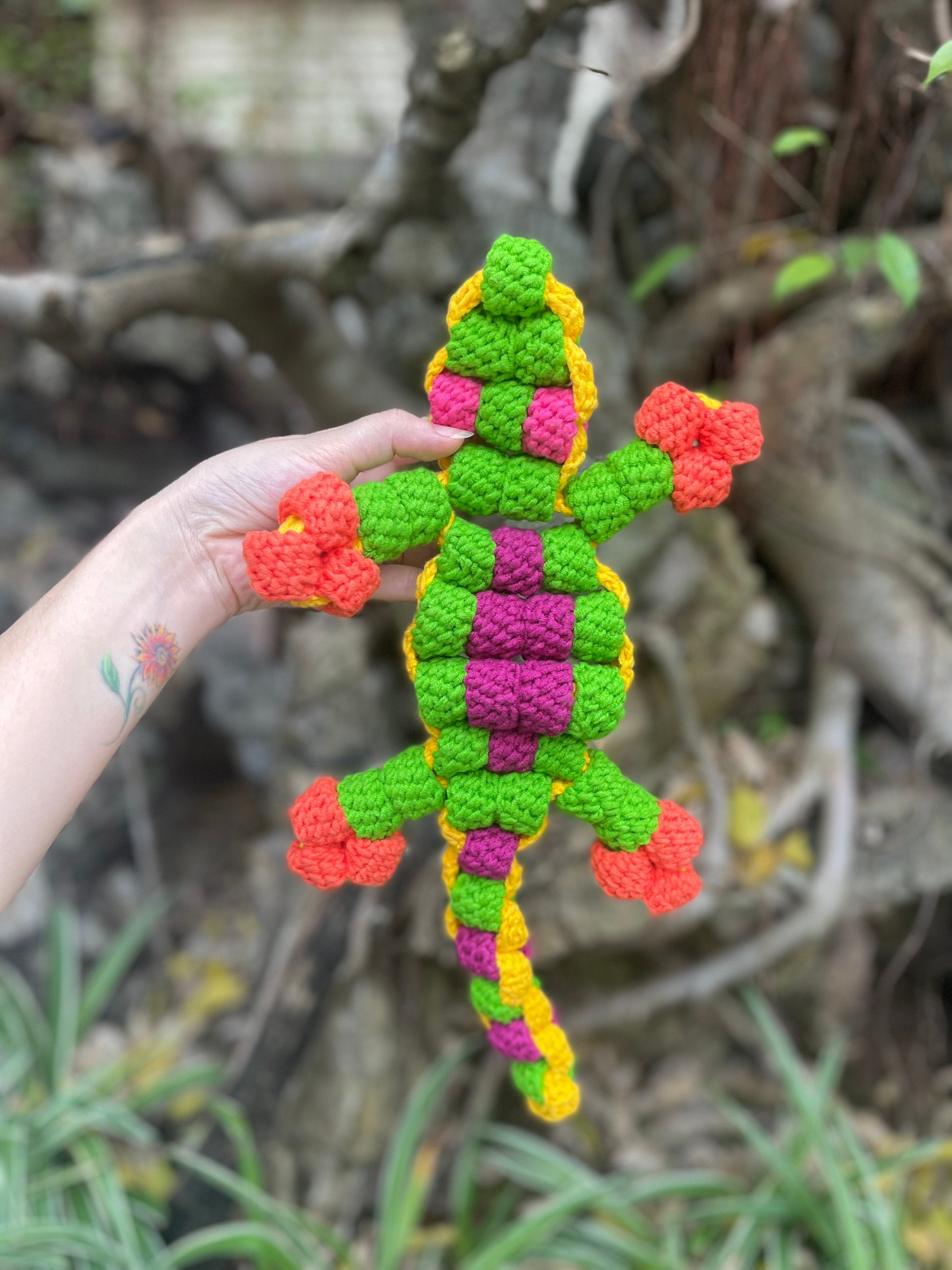 Crochet Bead Lizard 90s Bead Lizard Custom Bead Lizard Bead Etsy