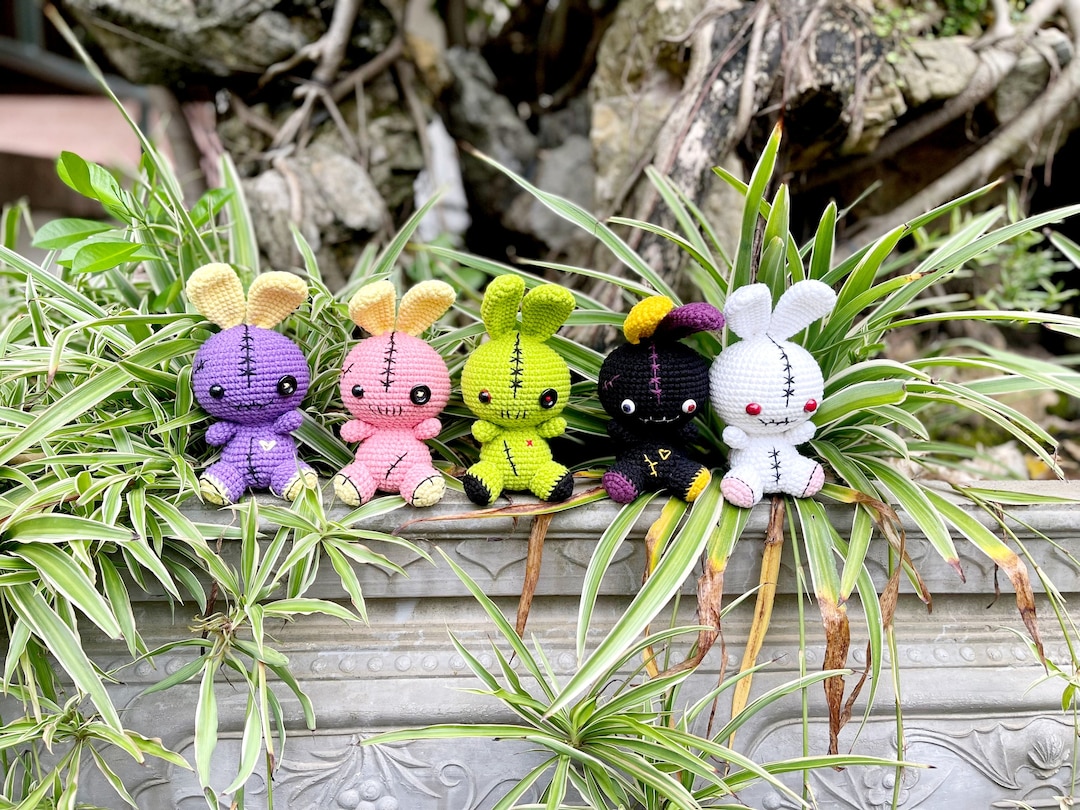 Voodoo Crochet Doll, Voodoo Bunny, Voodoo Plush, Voodoo Keychain, Halloween Amigurumi, Halloween