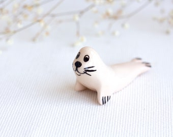 Minimalist seal miniature, Handmade seal figurine, Cute small seal, Clay seal, Ceramic animal, Ceramic seal