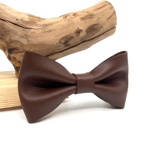 Handmade Brown Leather Bow Tie: Groom Wedding Bowtie