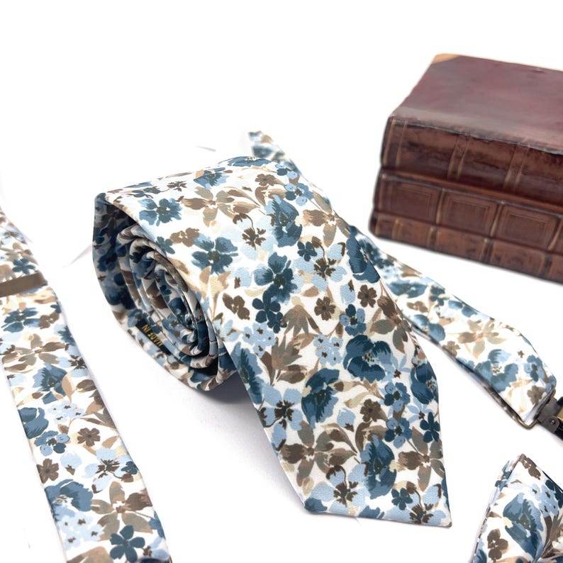 Dusty Blue Floral Bow Tie and Suspenders Set, Brown Blue Wedding Suspenders, Groomsmen Outfit, Boho Rustic Wedding image 10