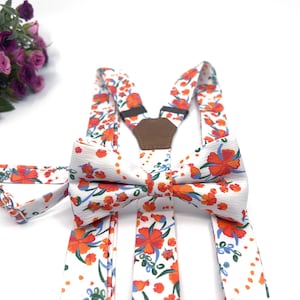 Burnt Orange Floral Suspenders, Burnt Orange Bow tie, Suspender Bowtie, Wedding Floral Suspenders, Groomsmen Suspenders, Ring bearer outfit