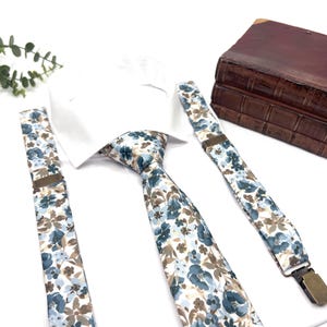 Dusty Blue Floral Necktie, Sky Blue Floral Men Necktie, Wedding Floral Ties, Groomsmen Floral Necktie, Groom Gift Tie, Weddings Tie