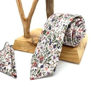 Corbatas verdes con flores / Corbatas verdes / Corbatas para hombre / Corbatas para padrinos de boda / Pañuelo de bolsillo / Corbatas para hombre / Corbatas