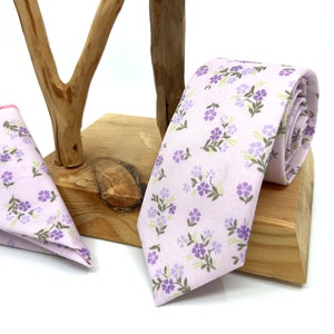 Floral Lilac Neck Ties / Lilac Neck Ties / Mens Necktie / Groomsmen Necktie / Pocket Square Set / Neck Tie For Men/ Neck Tie