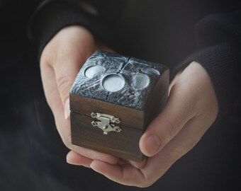 moon ring box