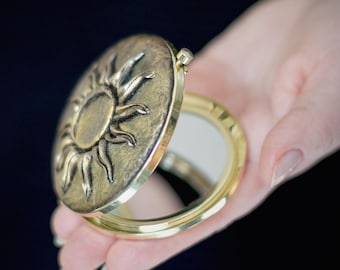 Personalized Sun Moon Vintage Compact Mirror – Meaningful Anniversary Gift, Wedding Morning Keepsake, Heirloom for Bride or Mother