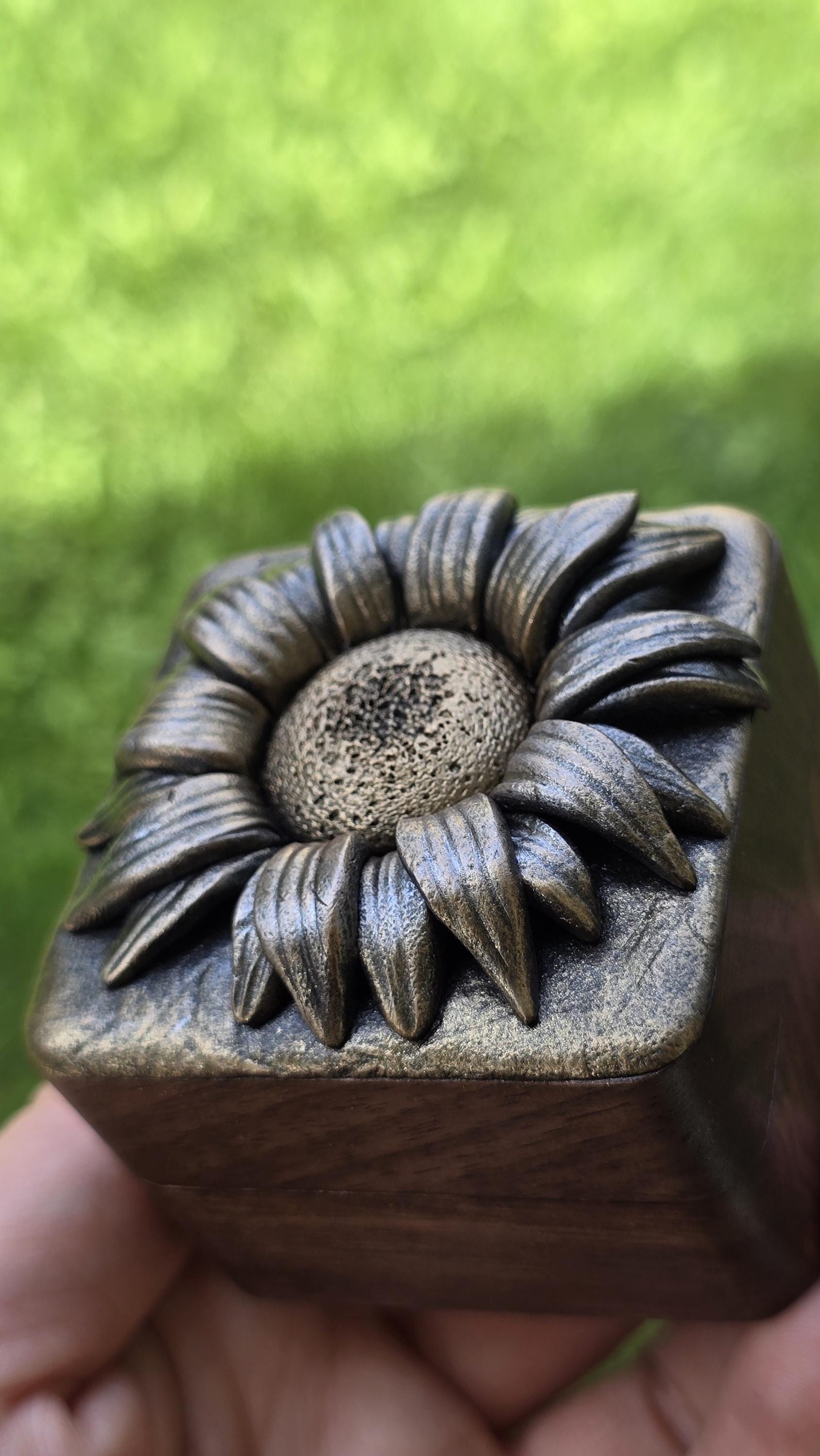 Birth Flower Ring Box Personalized Wedding Proposal Box Custom Floral Engagement Ring Box Anniversary Keepsake Gift for Her Botanical box